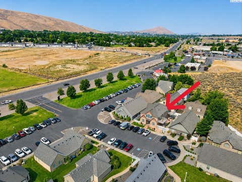 Photo of 1950 Keene Bldg G RD, Richland, WA (MLS # 295919)