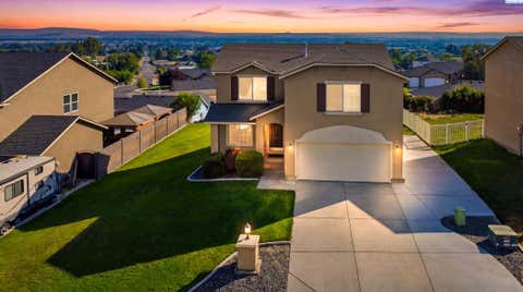 Photo of 6008 Thistledown Dr, Pasco, WA 99301 (MLS # 295256)