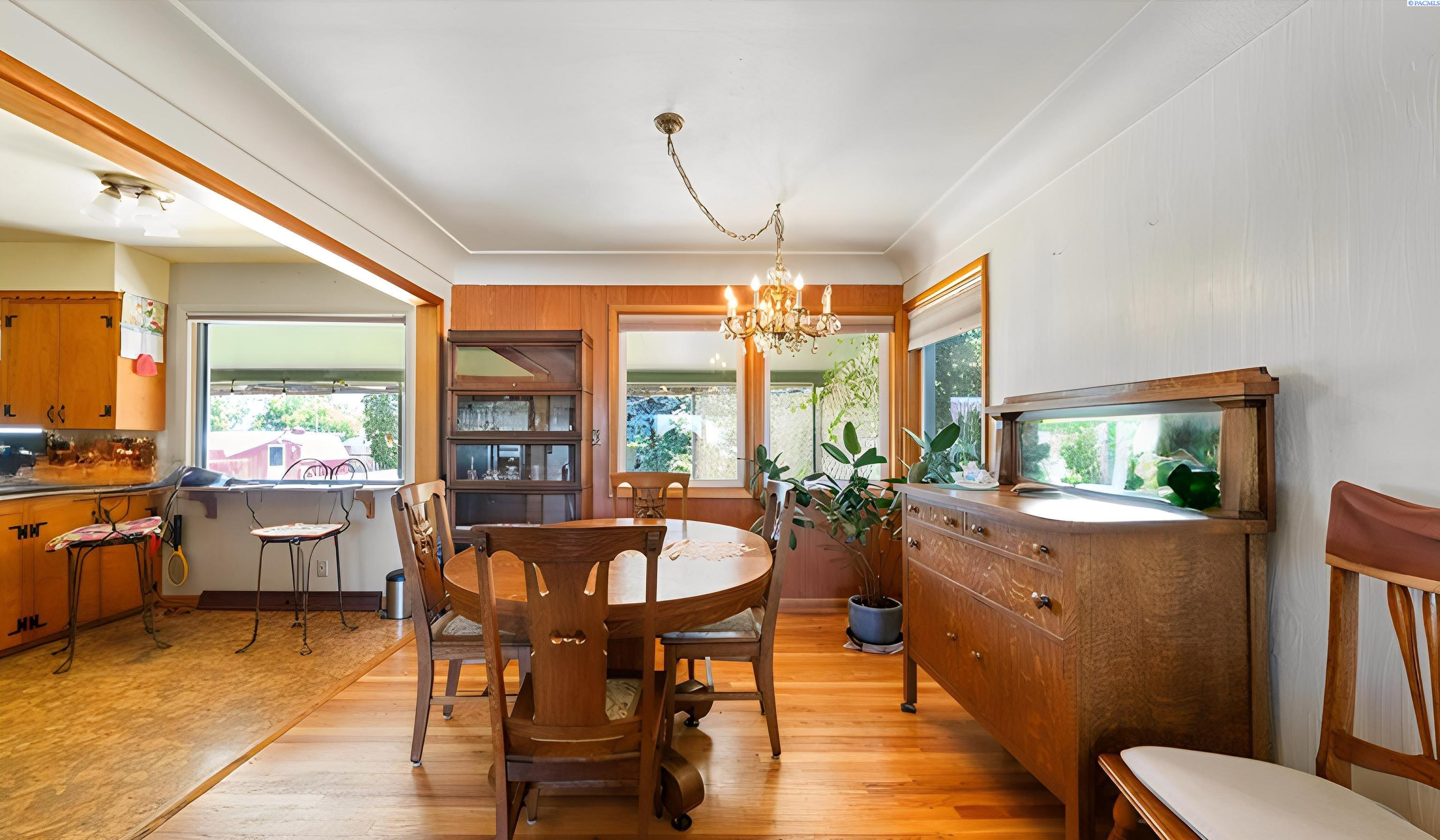 IDX 4 5004 W Sylvester St