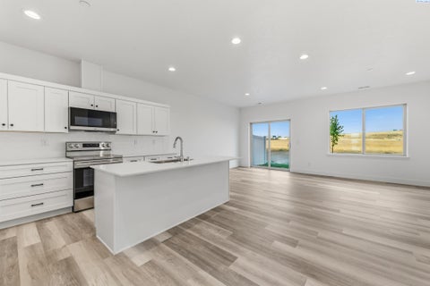 Photo of 4433 Road 114, Pasco, WA 99301 (MLS # 297219)