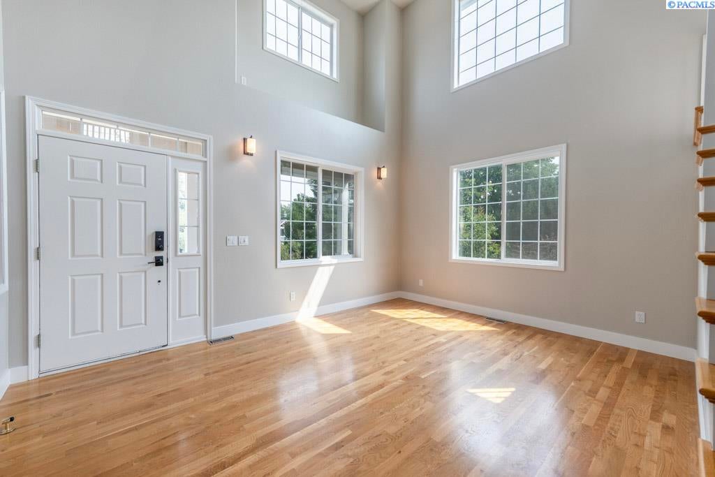 IDX 2 1715 NW Nicole Ct.