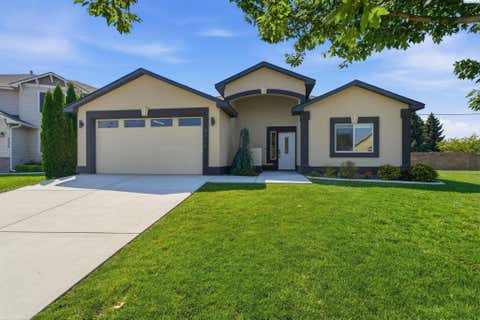 Photo of 4216 S conway Pl, Kennewick, WA 99337 (MLS # 295888)