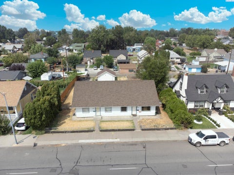 Photo of 719723 W Clark St, Pasco, WA 99301 (MLS # 295681)
