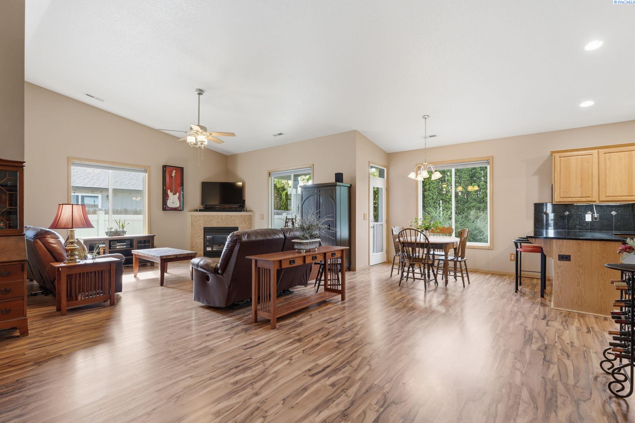 5504 Coolidge Ct
