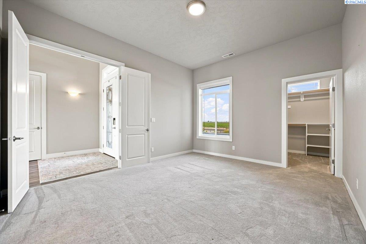 IDX 4 2075 Fraser Dr