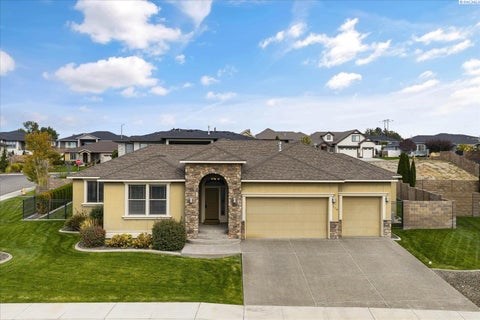 Photo of 778 Strange Dr, Richland, WA 99352 (MLS # 296779)
