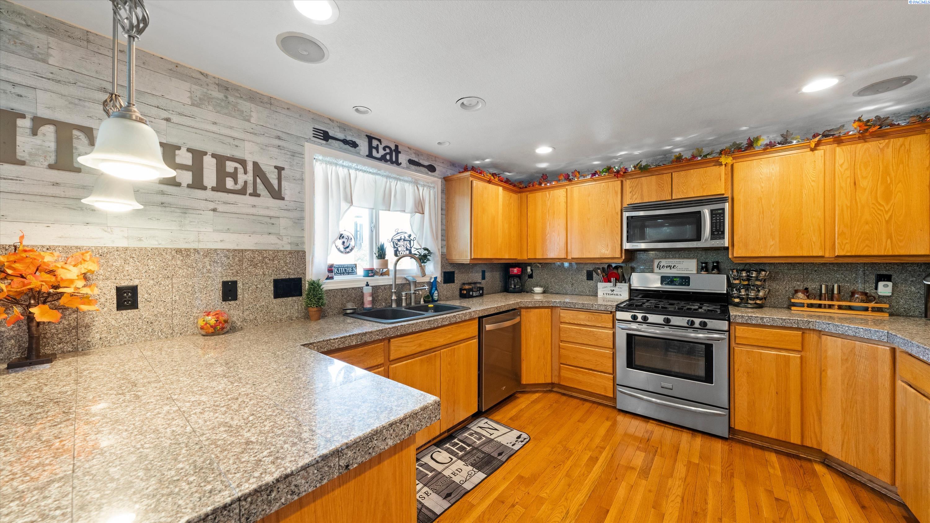 IDX 1 5611 McKinley Ct