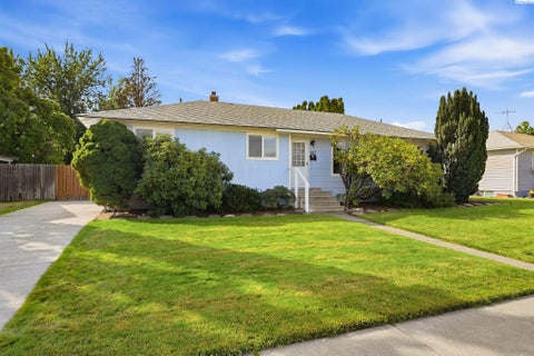 Photo of 507 Catskill ST, Richland, WA 99354 (MLS # 296725)