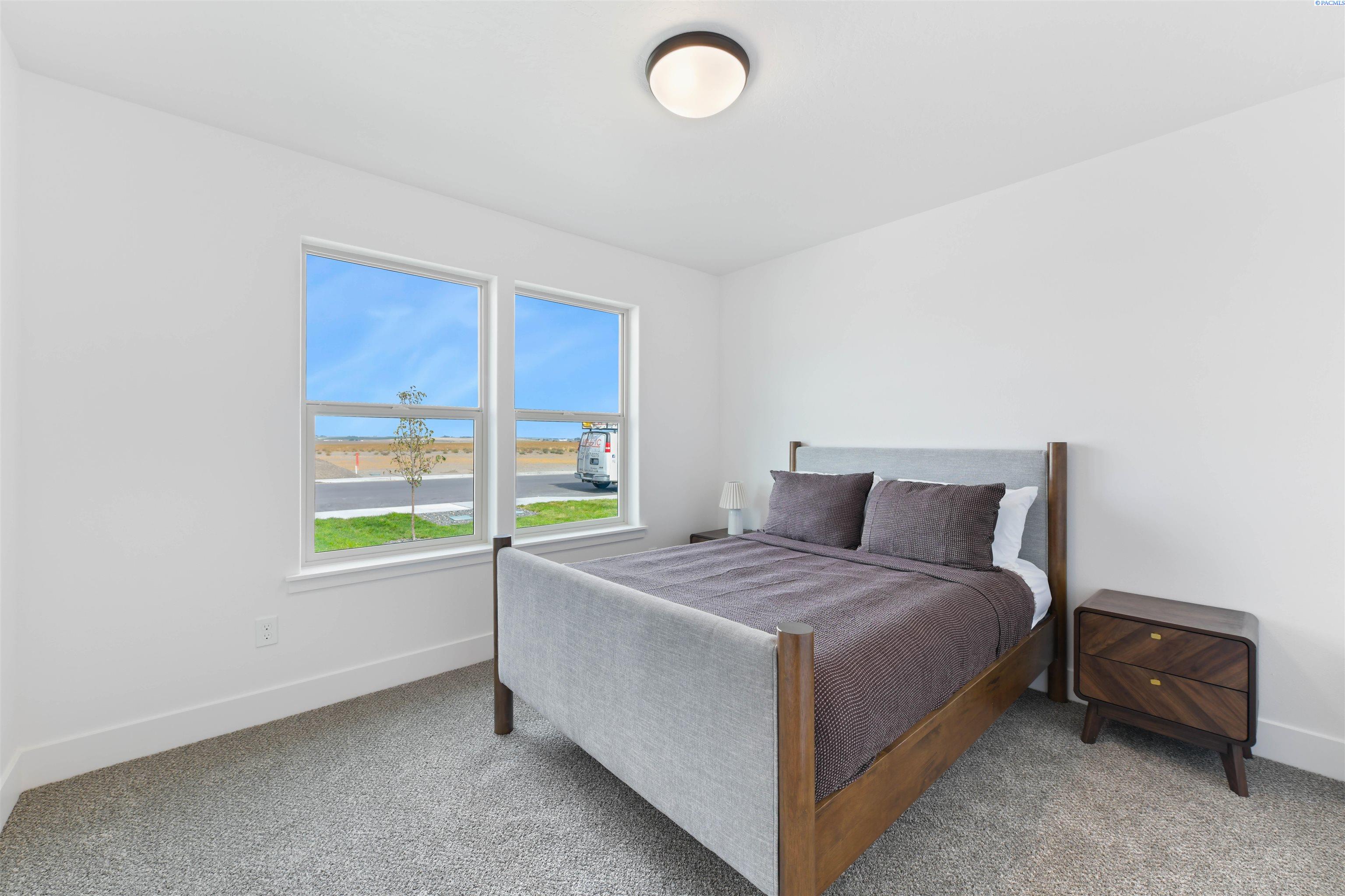 IDX 4 5824 Redtail Dr