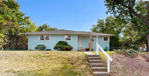 Photo of 1305 NE Williams St, Pullman, WA 99163 (MLS # 296818)