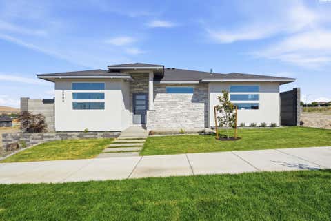 Photo of 2994 Gage Blvd, Richland, WA 99352 (MLS # 294366)