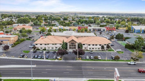 Photo of 8836 W Gage Blvd #B, Kennewick, WA 99336 (MLS # 296113)