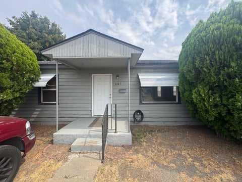 Photo of 4007 S 2nd Street, Union Gap, WA 98903 (MLS # 295883)