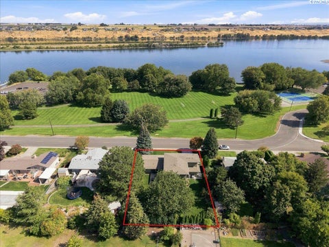 Photo of 2217 Harris Avenue, Richland, WA 99354 (MLS # 296337)