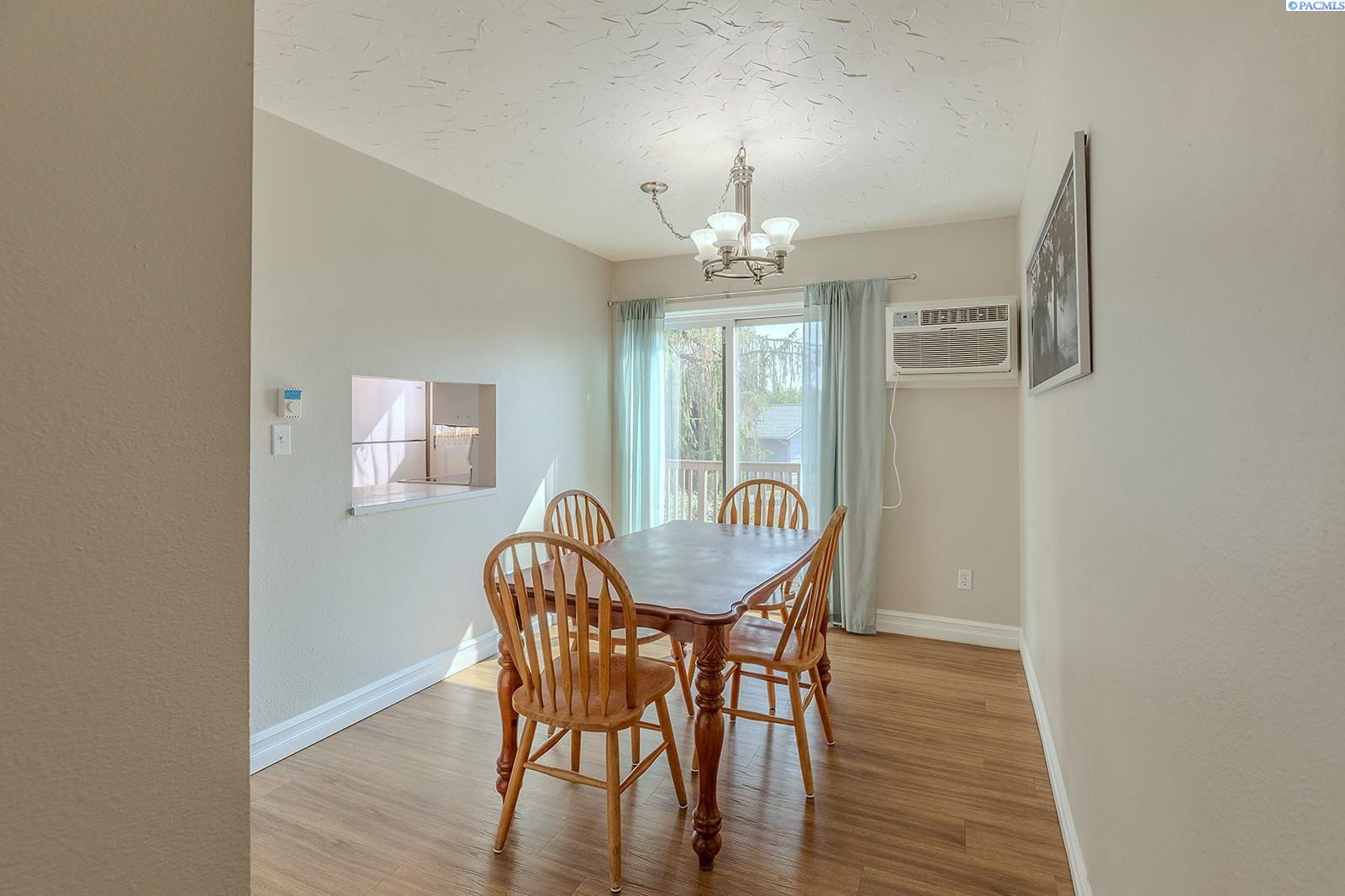 IDX 3 600 SW Crestview St #15 15