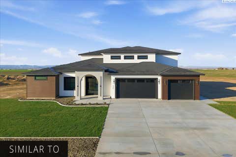 Photo of 2501 Falconcrest Loop, Richland, WA 99352 (MLS # 295700)