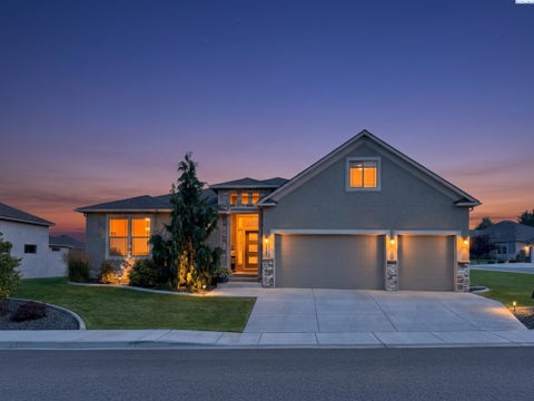 Photo of 3065 Wild Canyon Way, Richland, WA 99354 (MLS # 295790)