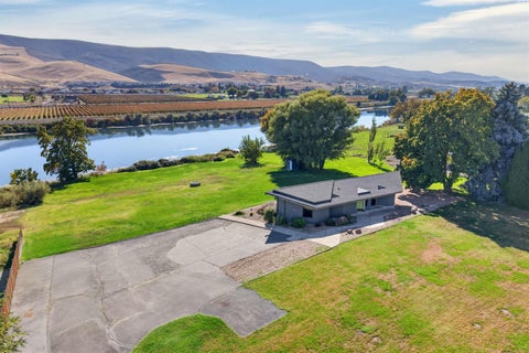 Photo of 142103 W North River Road, Prosser, WA 99350 (MLS # 297257)