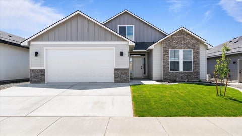 Photo of 3539 Allison Way, Richland, WA 99532 (MLS # 292315)