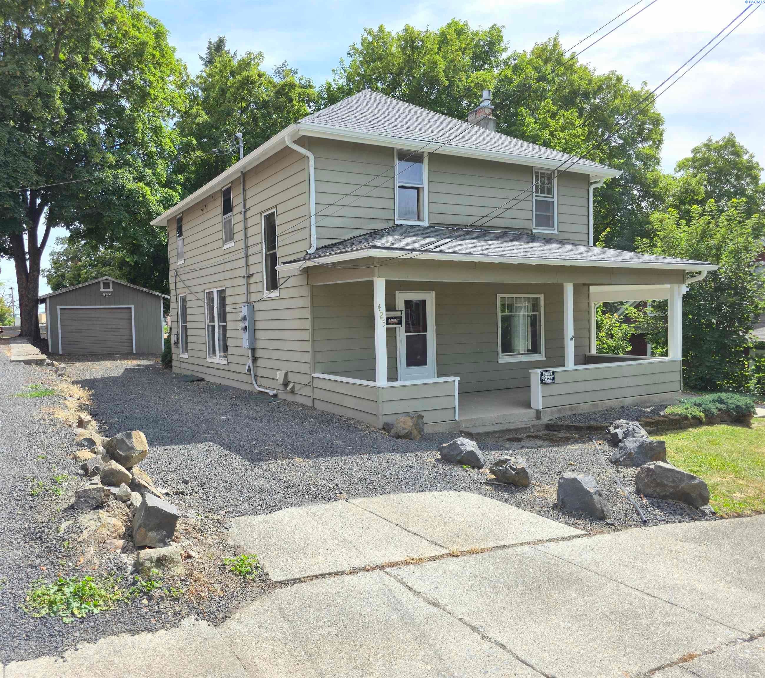 IDX 2 425 NE HOWARD ST