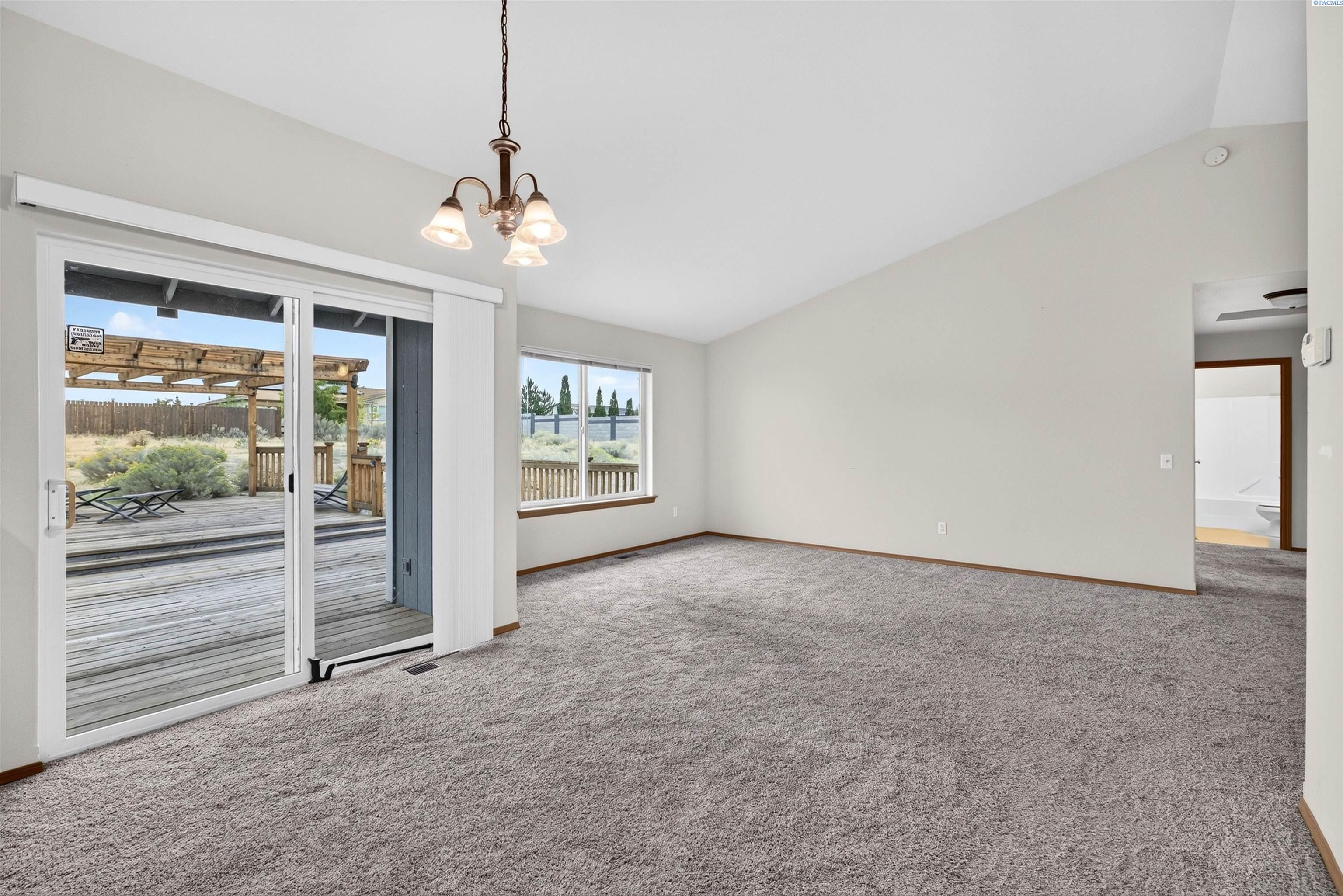 IDX 4 894 Desert Aire Dr SW