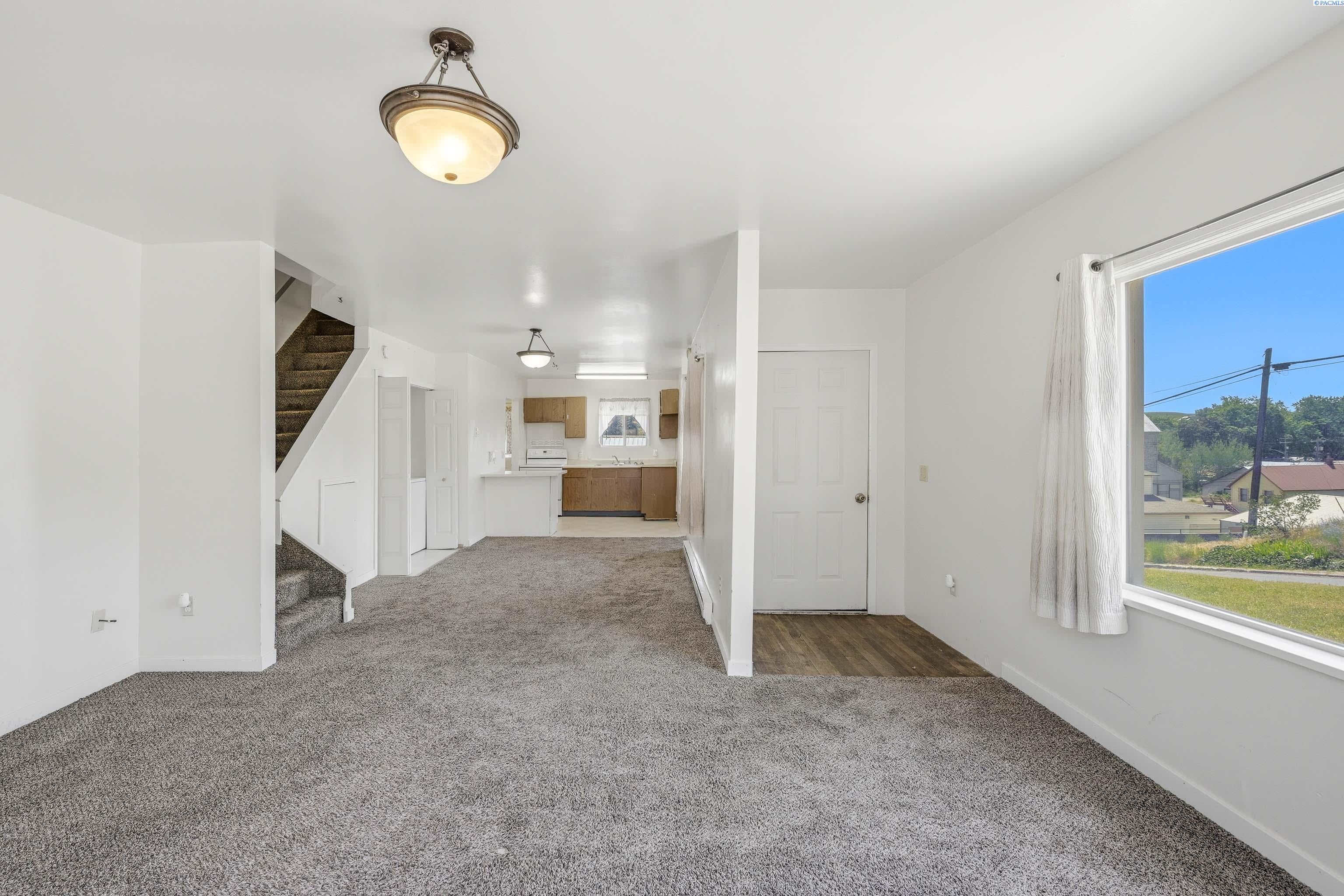 IDX 2 220 N Bridge St