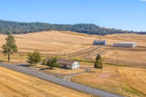 Photo of 1140 Evergreen RD, Desmet, ID 83824 (MLS # 296292)