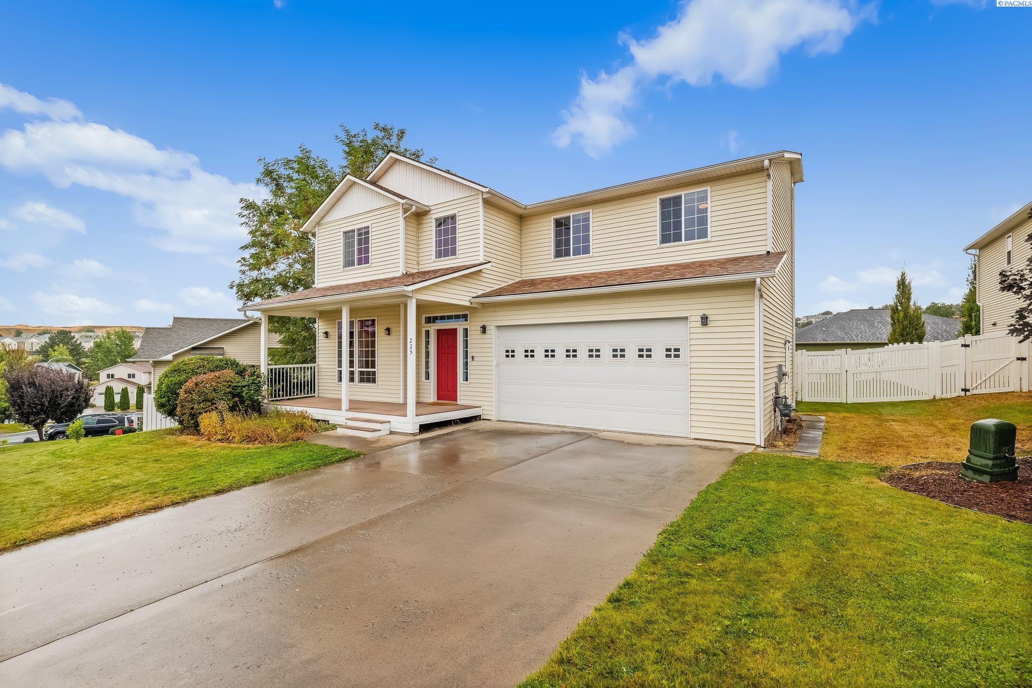 225 Sanna Ct