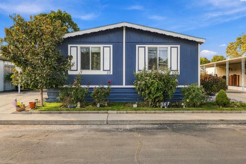 Photo of 37 Mercury Dr, Richland, WA 98934 (MLS # 297191)