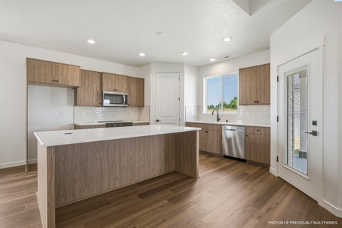 Photo of 200 Scott Rd, Prosser, WA 99350 (MLS # 297164)