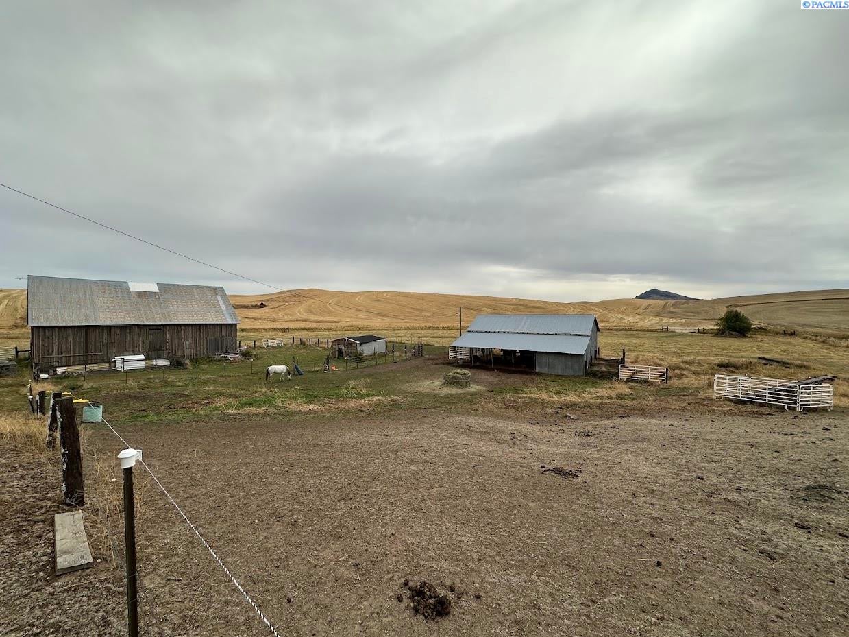 IDX 1 4052 Oakesdale Rd