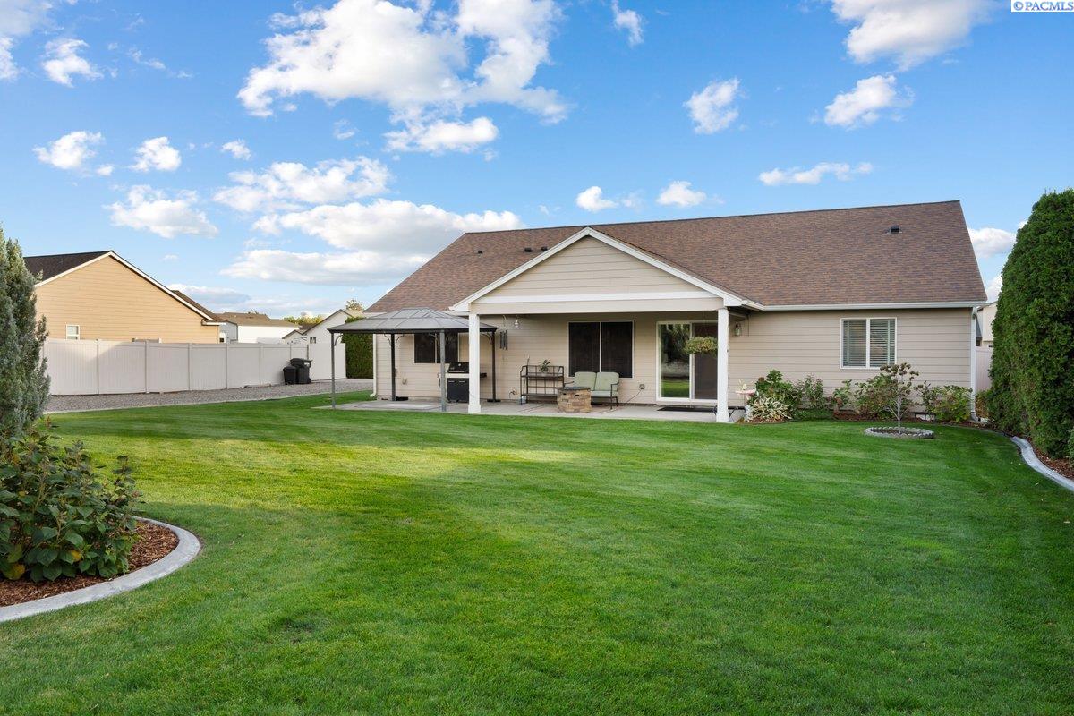 IDX 4 8211 Snoqualmie Dr