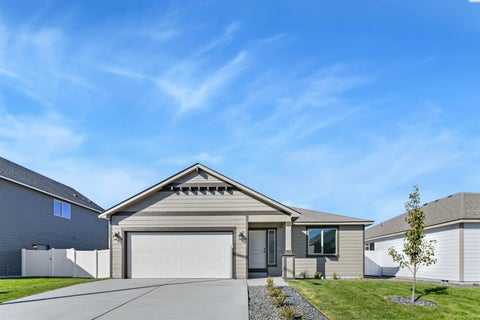 Photo of 722 Honeylicious St, Richland, WA 99352 (MLS # 297278)