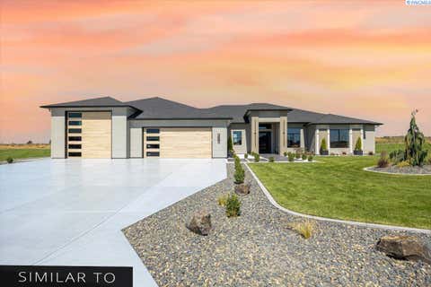 Photo of 228 Morency Dr, Richland, WA 99352 (MLS # 295699)