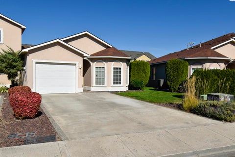 Photo of 9801 Mia Lane, Pasco, WA 99301 (MLS # 297025)