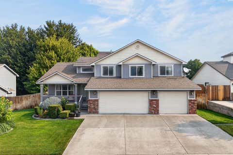 Photo of 8514 W 3rd Ave, Kennewick, WA 99336 (MLS # 295431)