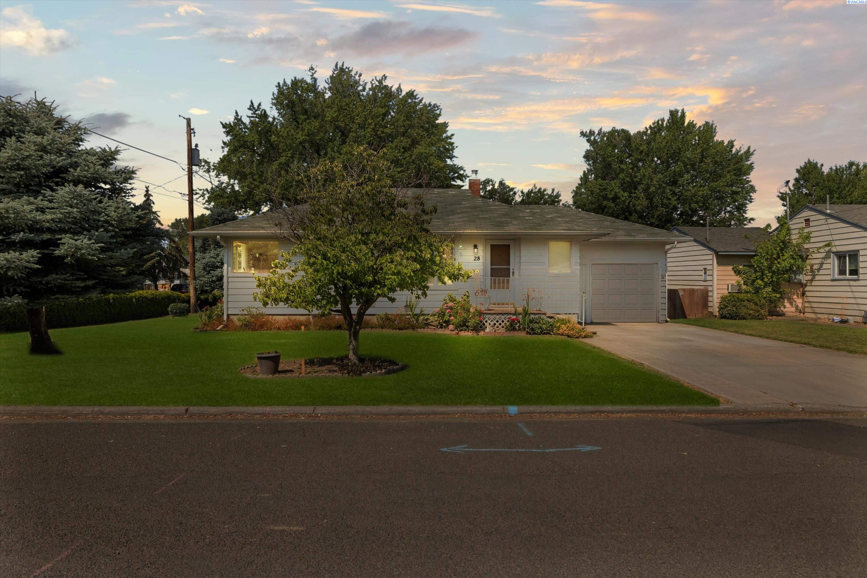 28 SW Evans Ave