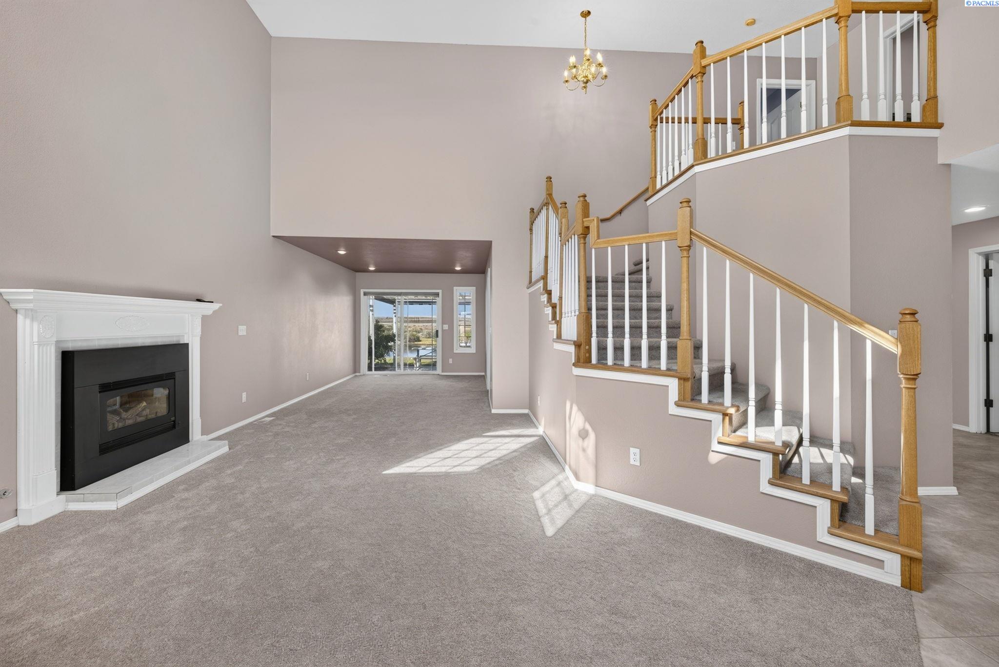 39 Paradise Drive