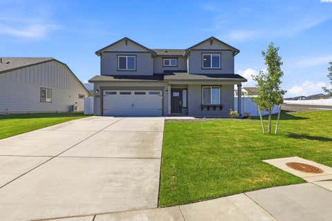 Photo of 4920 Corinth Dr, Pasco, WA 99301 (MLS # 294032)