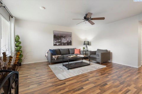 Photo of 303 Gage Blvd #220 BLVD, Richland, WA 99352 (MLS # 293568)