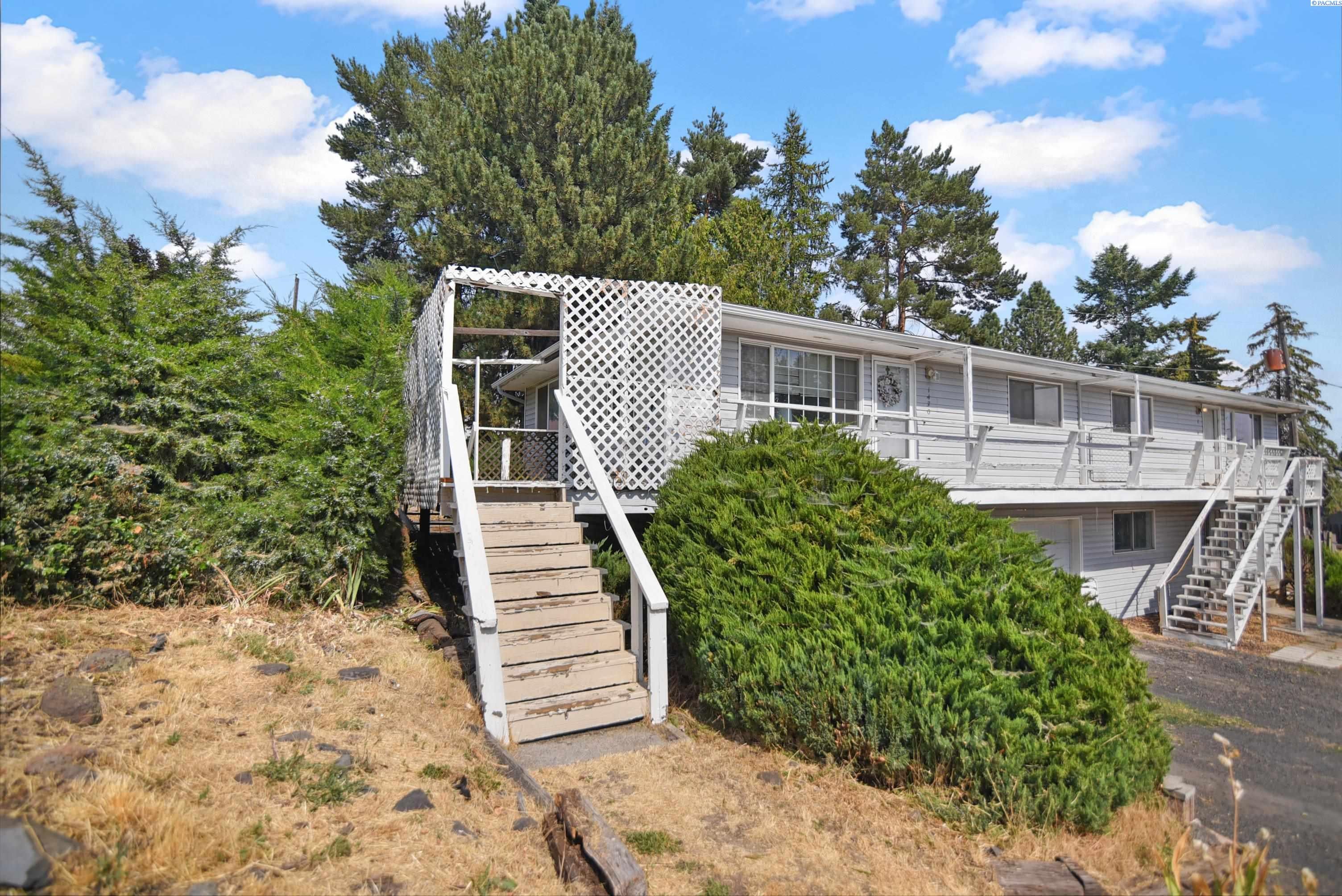 IDX 4 1430 NW Deane St.