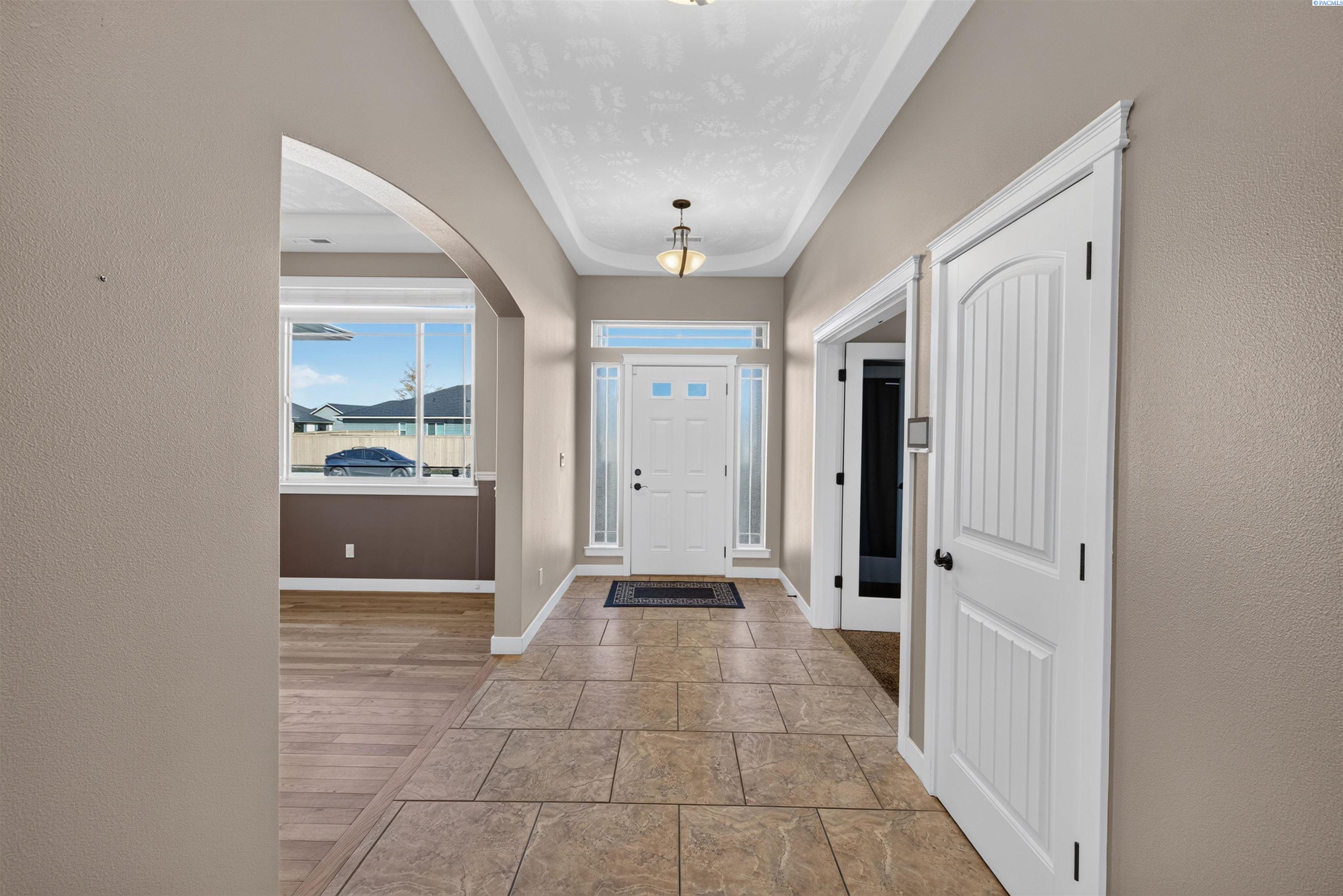 IDX 4 4502 Tamarisk Dr