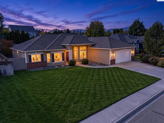 1674 VENUS CIR, RICHLAND, WA 99352 - Image e55a2e3a97ca40ce8276a5eee5daad2a/4228352009