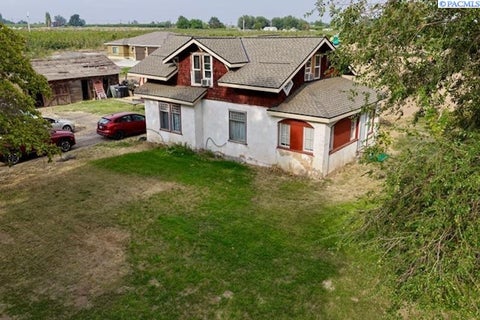 Photo of 2361 E Old Inland Empire Hwy, Grandview, WA 98930 (MLS # 295933)