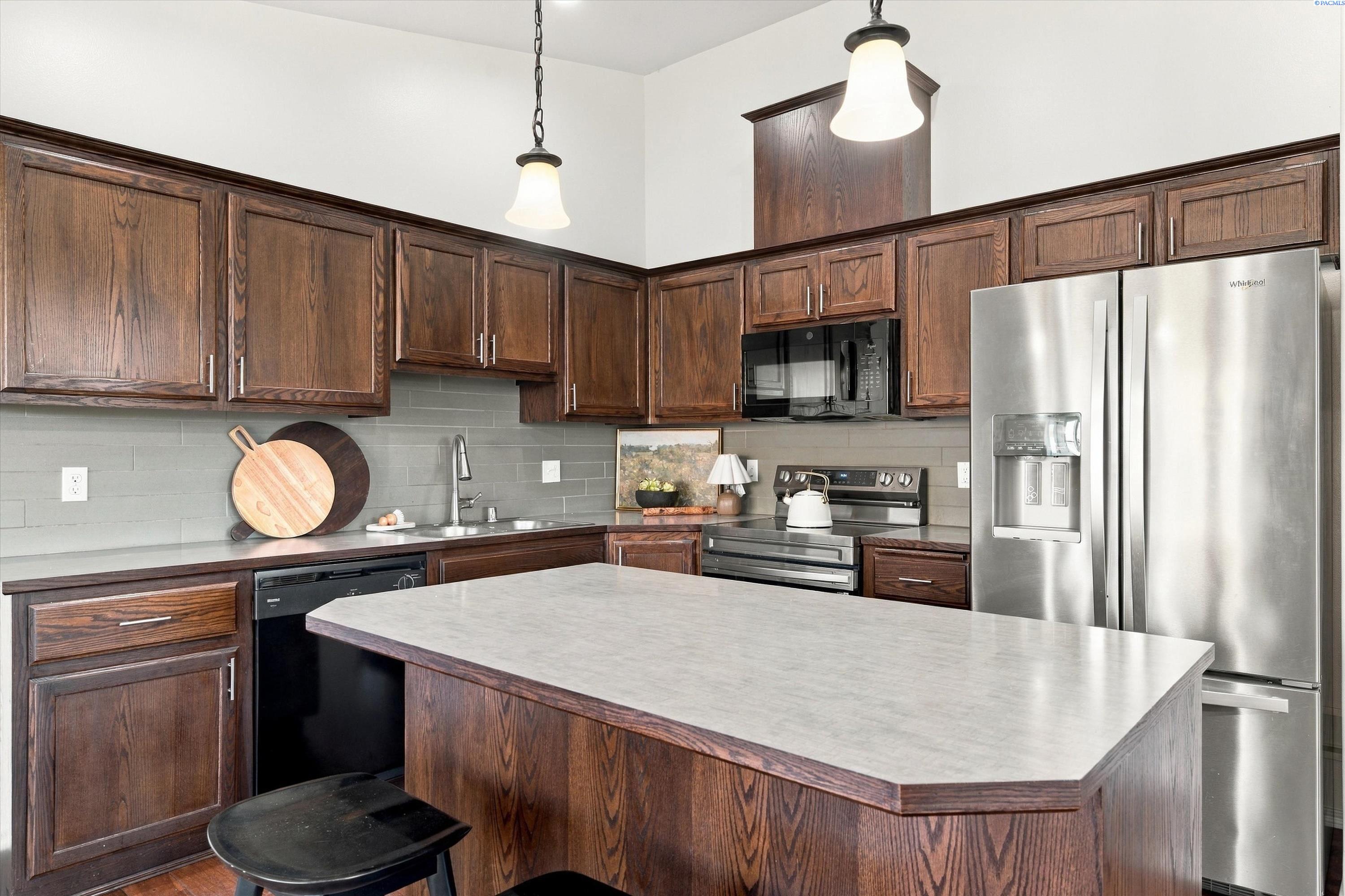 IDX 4 6209 Panther Lane