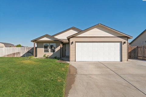 Photo of 6209 Panther Lane, Pasco, WA 99301 (MLS # 297068)