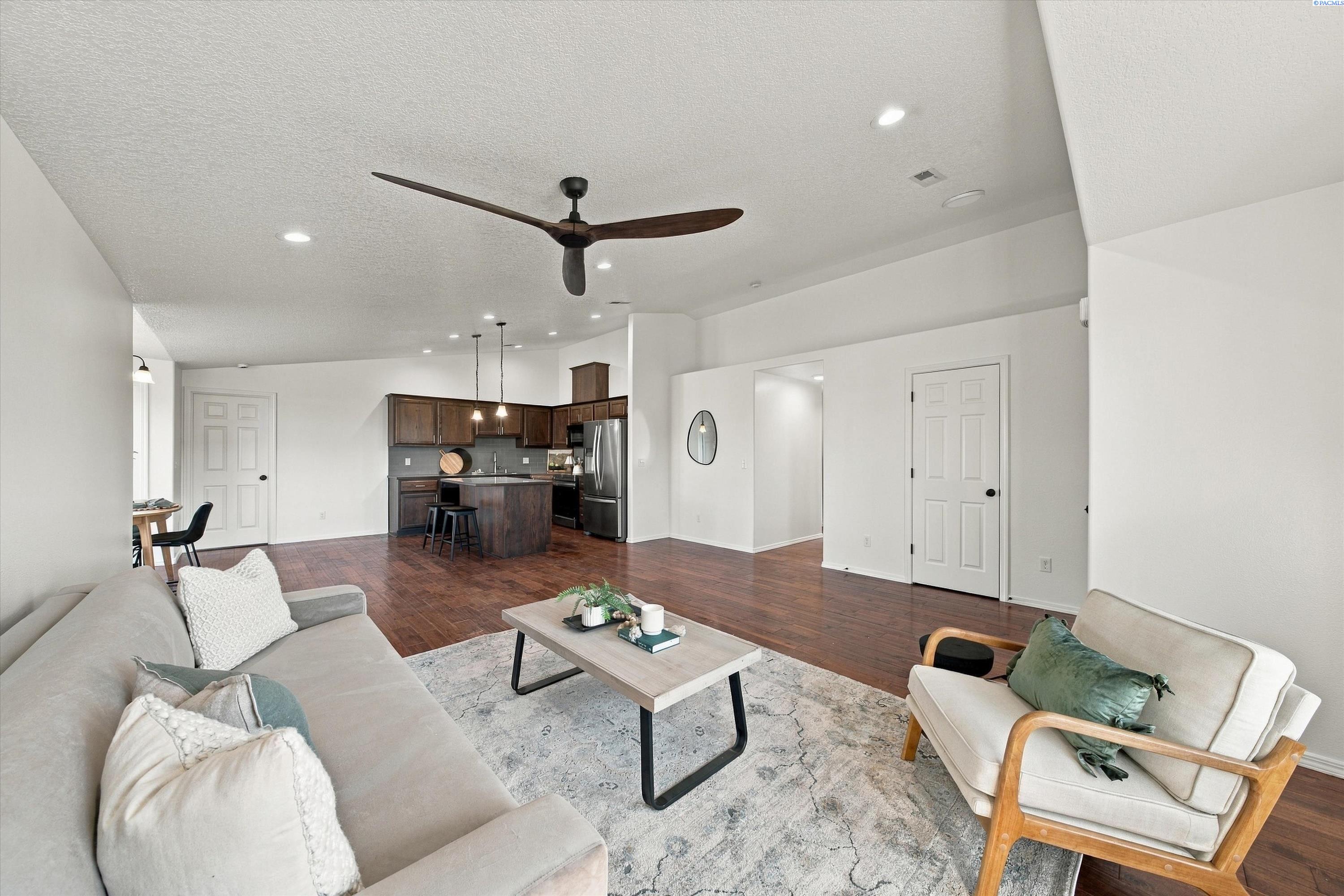 IDX 2 6209 Panther Lane