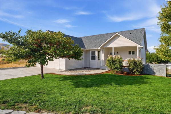 1210 GAGE BLVD, RICHLAND, WA 99352 - Image ebe2a0c8fc87a7ac6e68dcad8e51c5fd/3970869291