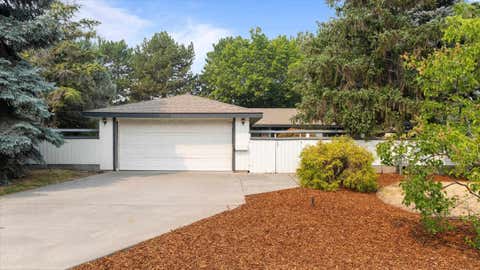 Photo of 2407 Michael Ave, Richland, WA 99352 (MLS # 295344)