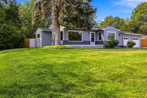 Photo of 1613 W 9th Ave, Kennewick, WA 99336 (MLS # 295589)